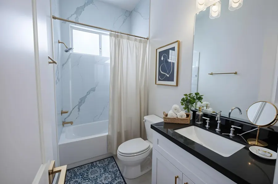 Virtually styled bathroom